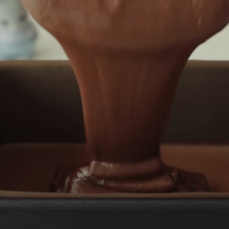 Bước 6 Đổ khuôn Bánh Cheesecake Socola Oreo