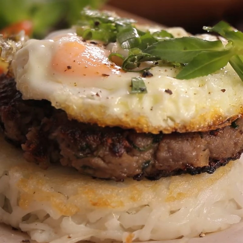 Bước 7 Hoàn thành Burger phở