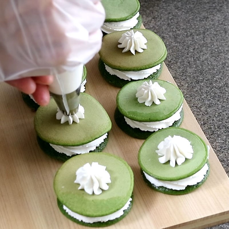 Bước 5 Kẹp bánh Bánh rán trà xanh nhân kem