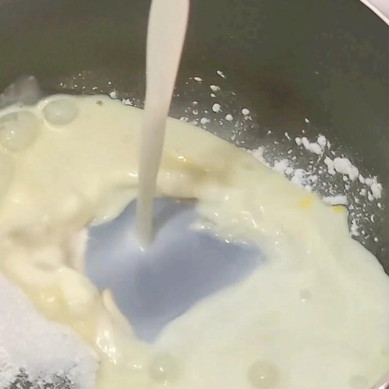 Bước 3 Làm nhân bánh Custard Bánh melonpan hình con rùa