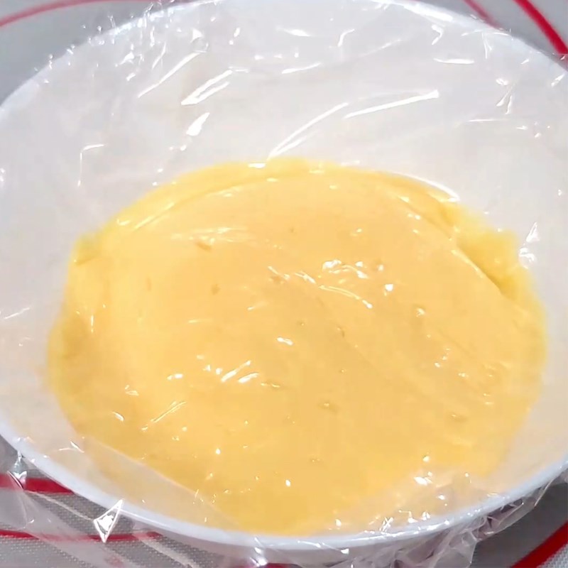 Bước 3 Làm nhân bánh Custard Bánh melonpan hình con rùa