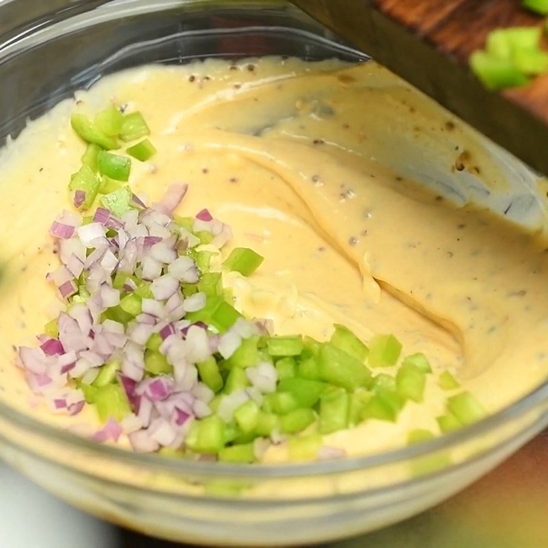 Bước 4 Làm sốt trộn Sandwich tôm salad