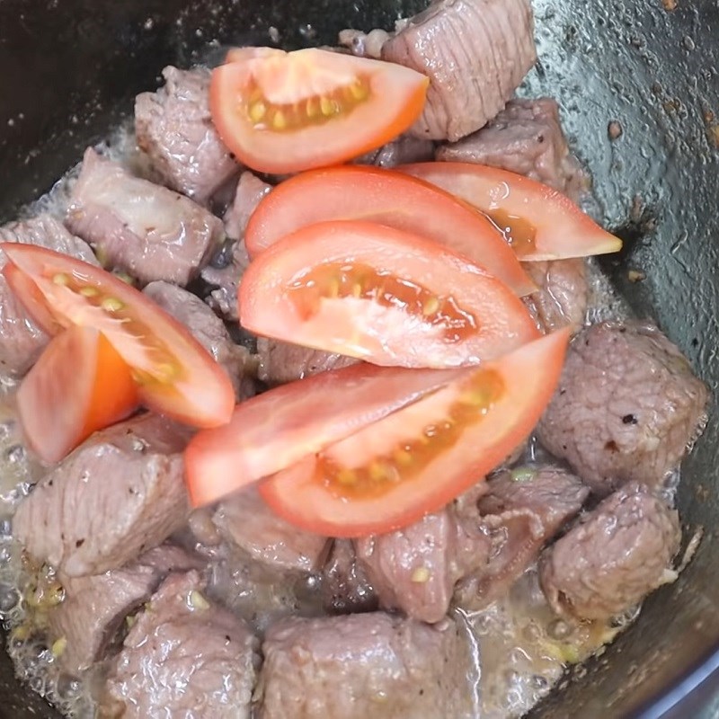 Bước 5 Nấu canh Canh thịt bò khoai tây cà rốt
