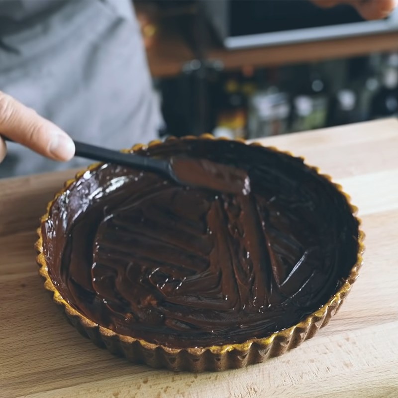 Bước 6 Nghiền socola Bánh tart thạch cam