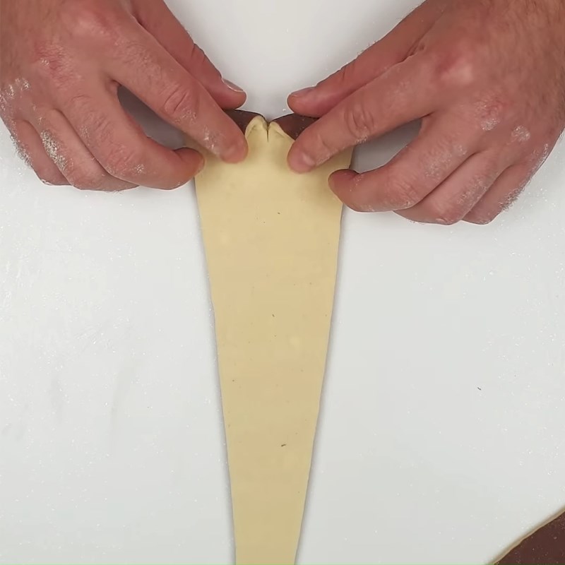 Bước 6 Tạo hình bánh Bánh Croissant - bánh sừng trâu socola
