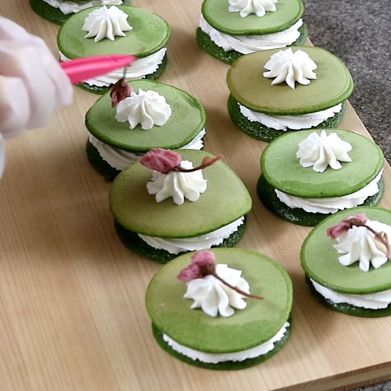 Bước 6 Thành phẩm Bánh rán trà xanh nhân kem