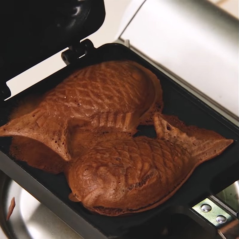 Bước 3 Nướng bánh Bánh cá socola