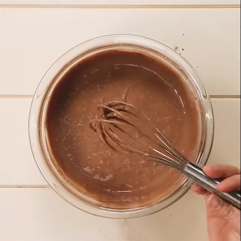 Bước 1 Trộn bột bánh Bánh cá socola