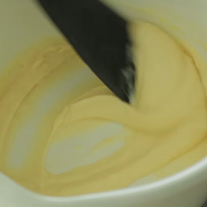 Bước 3 Trộn bột bánh su kem Bánh su kem việt quất vỏ giòn
