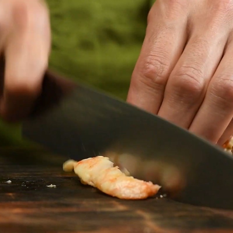 Bước 5 Trộn salad Sandwich tôm salad