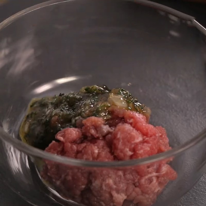 Bước 3 Ướp thịt bò Burger phở