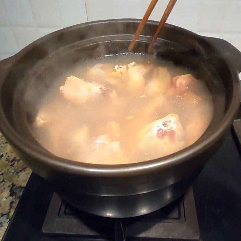Bước 3 Nấu canh Canh gà nấm hương