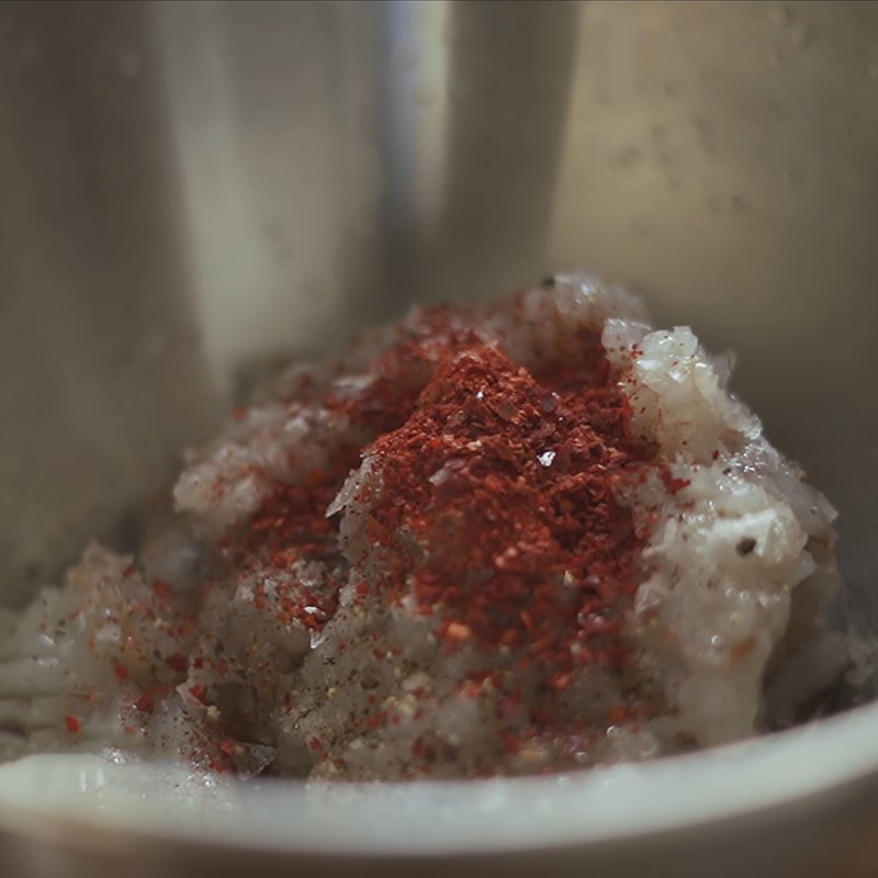 Bước 2 Ướp thịt tôm Sandwich tôm chiên xù