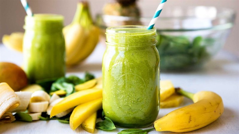 Sinh tố cải b&oacute; x&ocirc;i