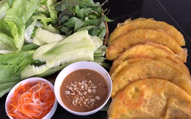 B&aacute;nh x&egrave;o miền Trung