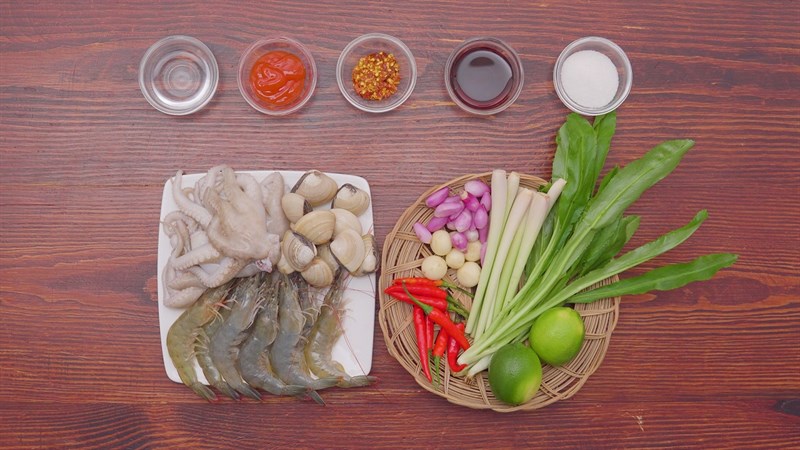 nguyên liệu làm hải sản sốt Thái