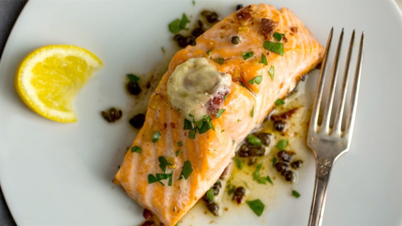 C&aacute; hồi sốt bơ tỏi