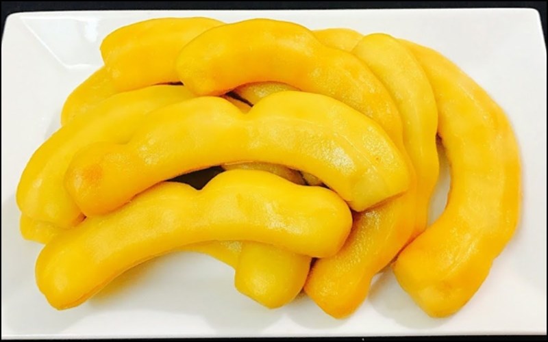 Me ng&acirc;m chua ngọt