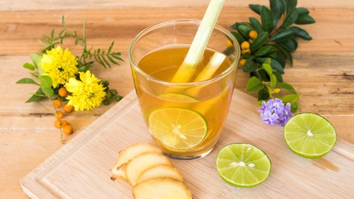 Tăng sức đề kháng, bảo vệ sức khỏe bằng 3 thức uống từ sả tắc và mật ong