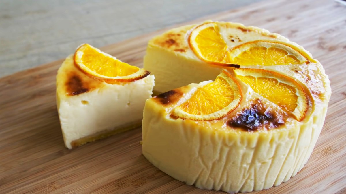 Bánh cheesecake cam nướng với bột mì