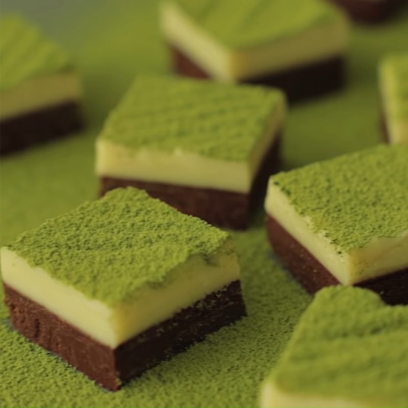 Bước 5 Cắt và phủ bột matcha Nama matcha chocolate