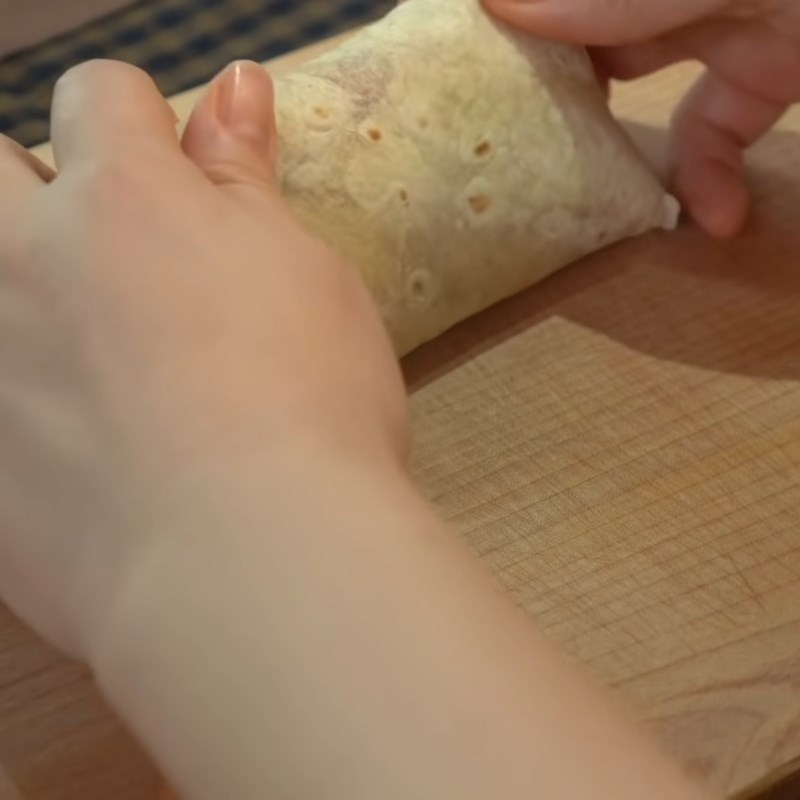 Bước 6 Cuộn bánh burrito Bánh burrito trứng phô mai