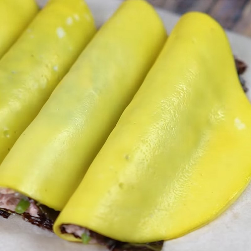 Bước 4 Cuộn chả Chả phượng