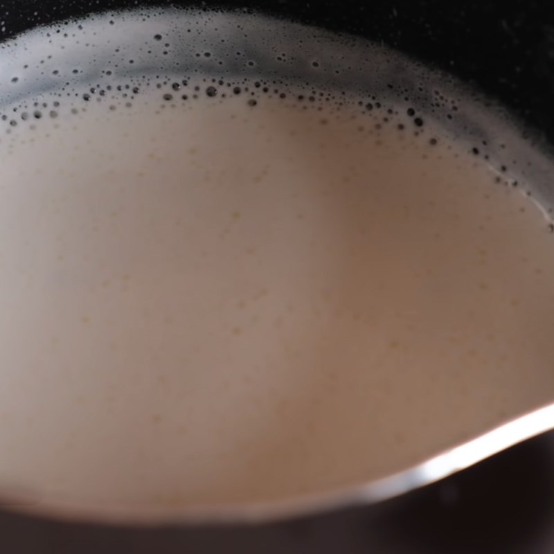 Bước 2 Đun hỗn hợp sữa Pudding trà sữa Earl Grey