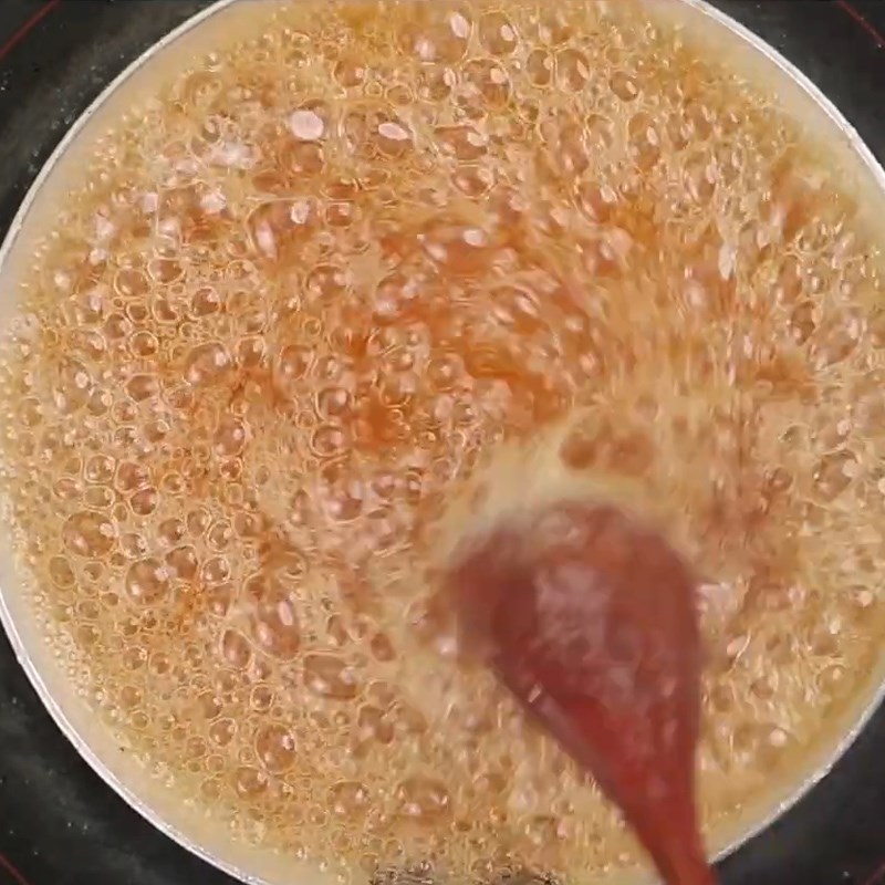 Bước 2 Làm caramel Bánh flan táo