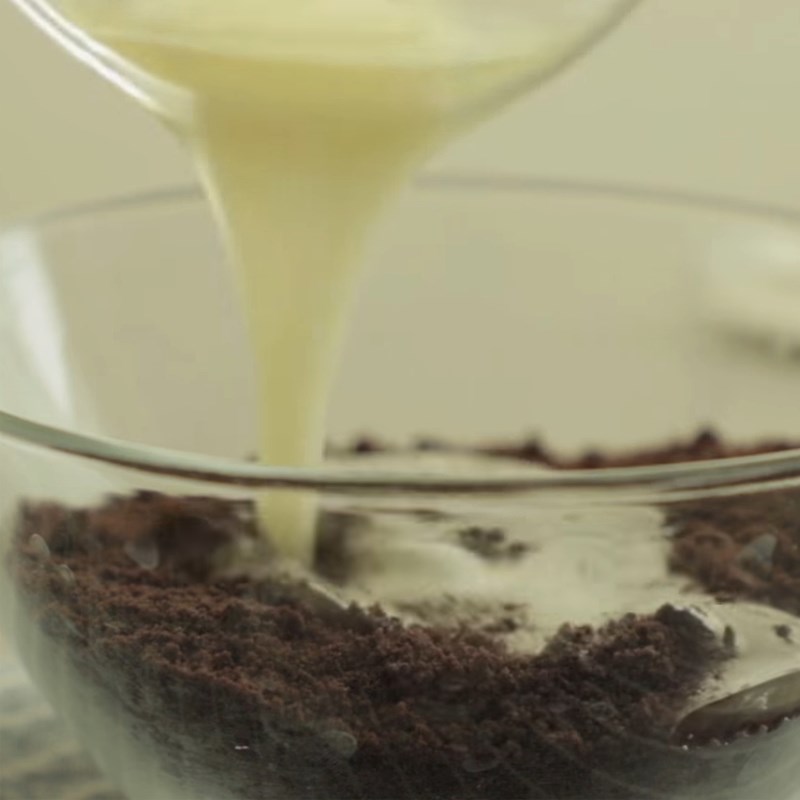 Bước 1 Làm đế cheesecake Cheesecake chanh kem việt quất