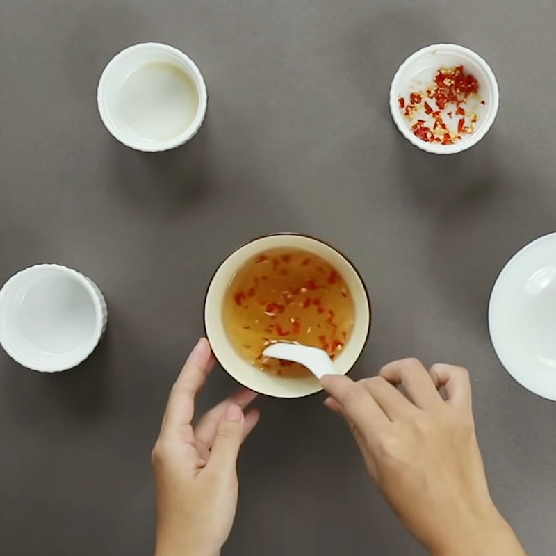 Bước 3 Làm nước mắm chua ngọt Bánh cuốn làm bằng bột gạo và bột năng