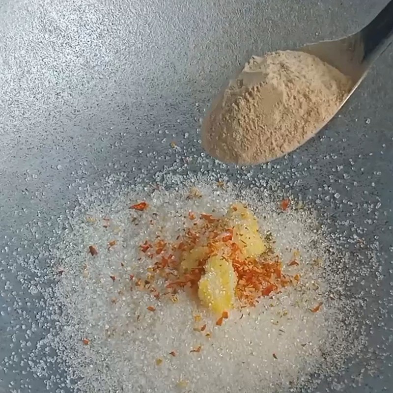 Bước 4 Làm sốt bơ Chuối xanh chiên giòn sốt bơ tỏi