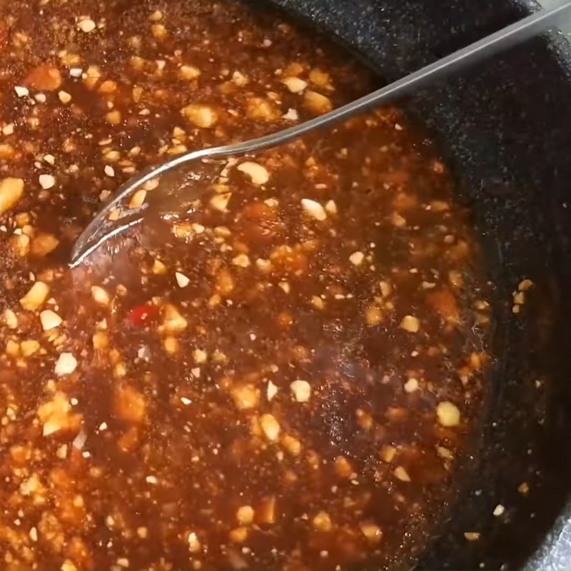 Step 2 Cook the tamarind sauce for vegetarian spring rolls