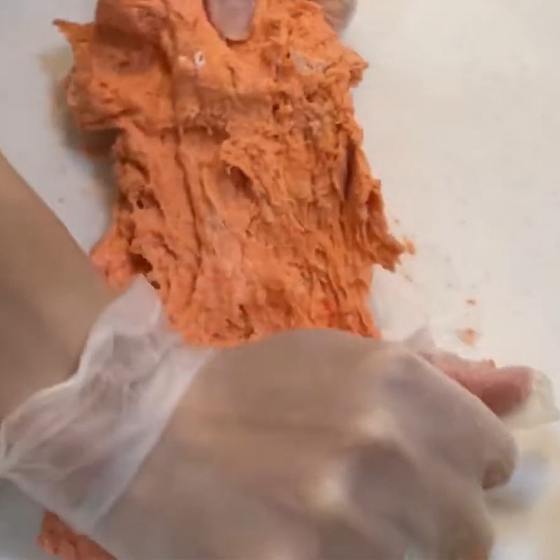 Bước 2 Nhào bột bánh Bánh mì tổ quốc - bánh mì yêu nước