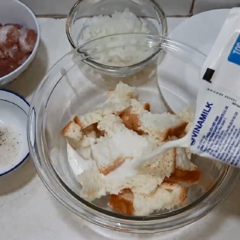Bước 1 Sơ chế các nguyên liệu Pate gan gà hấp (công thức được chia sẻ từ người dùng)