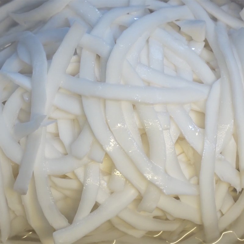 Bước 1 Sơ chế dừa Mứt dừa hương bưởi