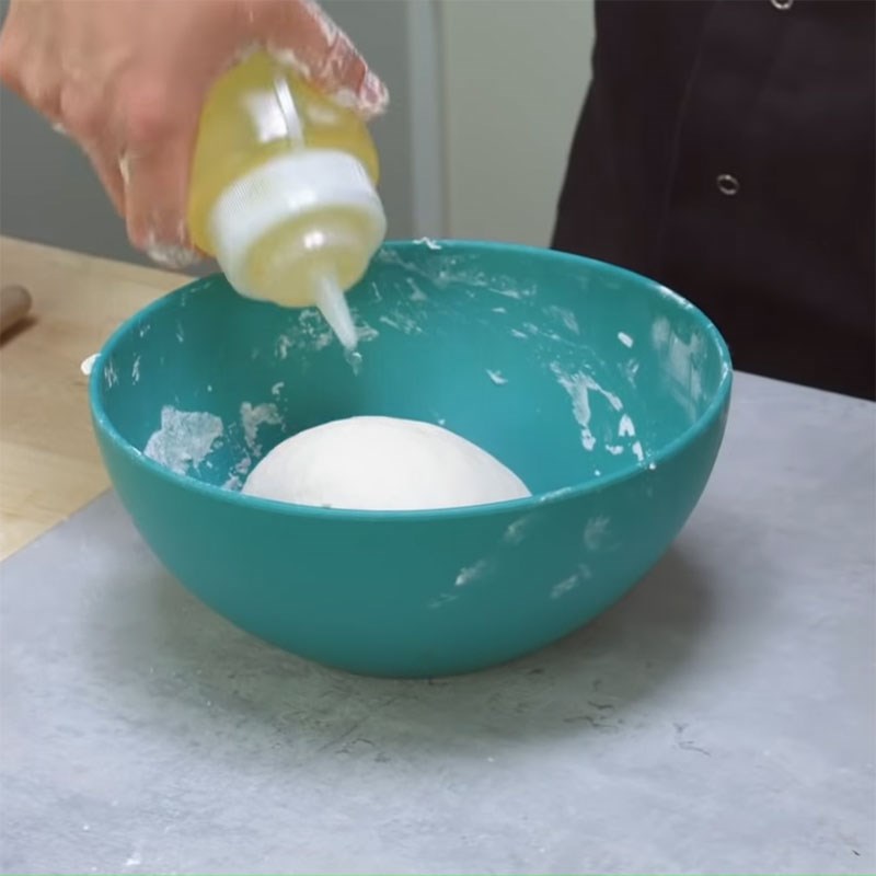 Bước 2 Nhào bột Bánh bao kim chi