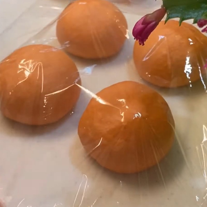 Bước 4 Tạo hình bánh mì cờ tổ quốc Bánh mì tổ quốc - bánh mì yêu nước