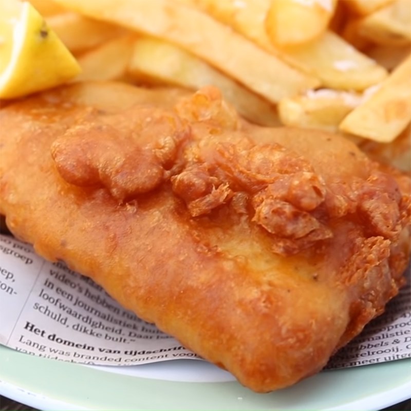 Bước 7 Hoàn thành Fish and Chips kèm đậu nghiền
