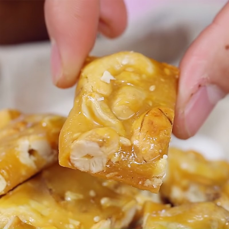 Bước 4 Thành phẩm Kẹo hạt điều caramel