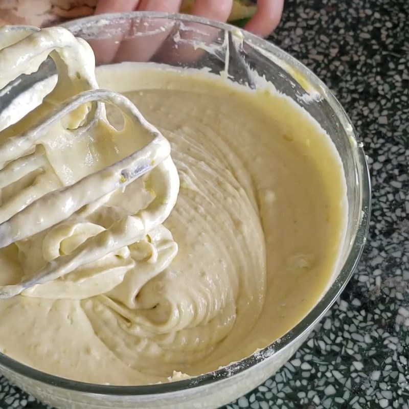 Bước 3 Trộn bột bánh Bánh bông lan trái bơ