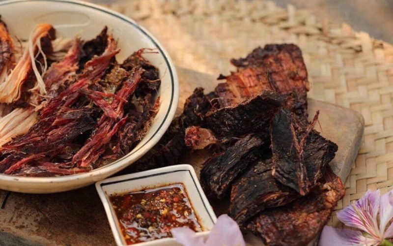 Thịt trâu gác bếp Sapa