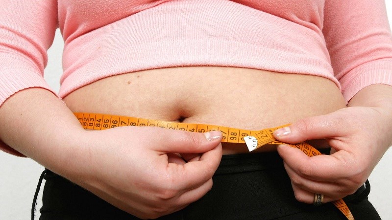 Ăn nhiều đồ ngọt l&agrave;m tăng nguy cơ b&eacute;o ph&igrave;, tiểu đường, bện tim