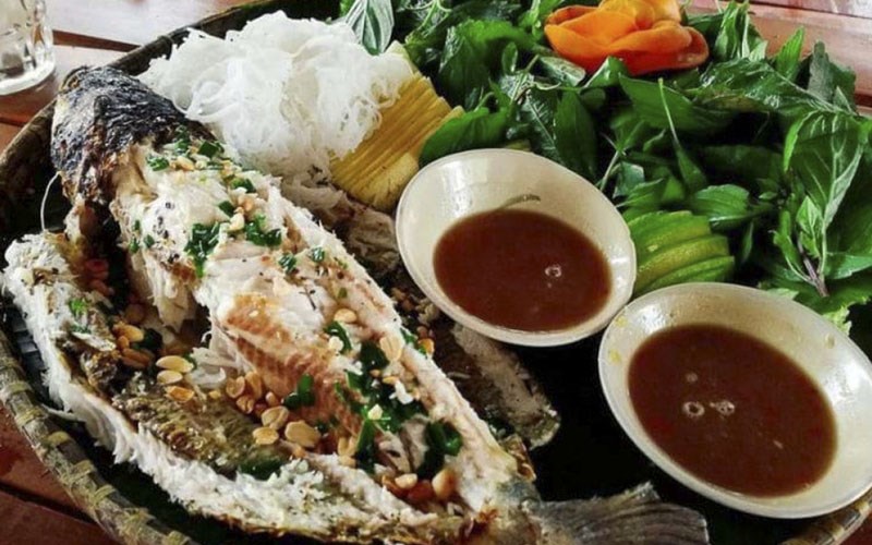 Cá lóc nướng trui