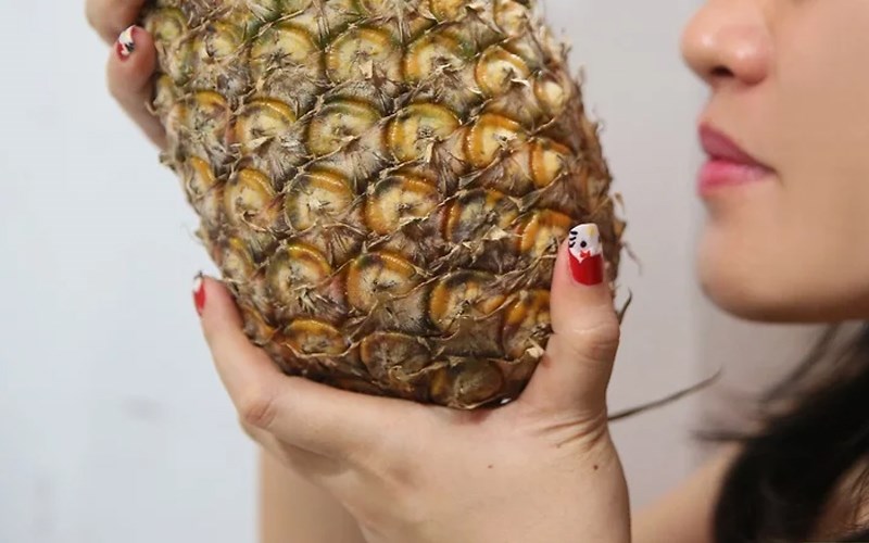 Cách chọn mua thơm dứa ngon