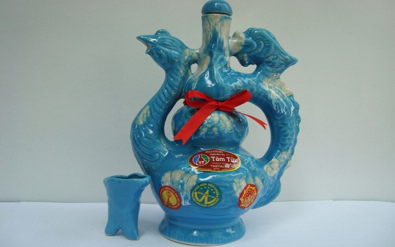 Rượu Bầu Đá Bình Định
