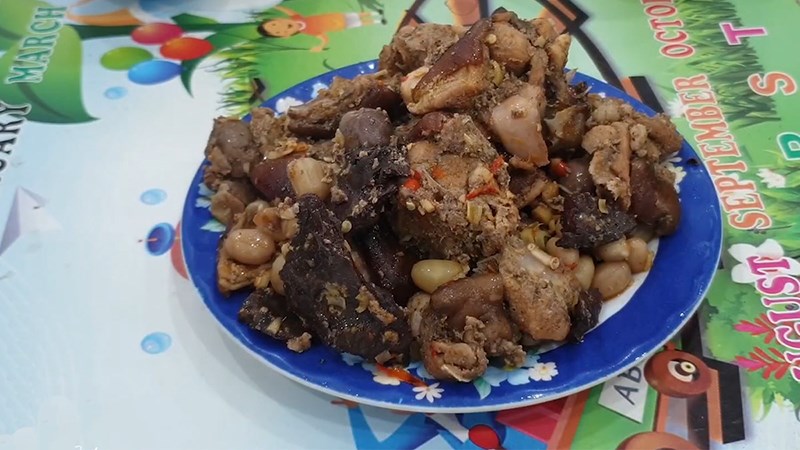 thịt thỏ nấu giả cầy