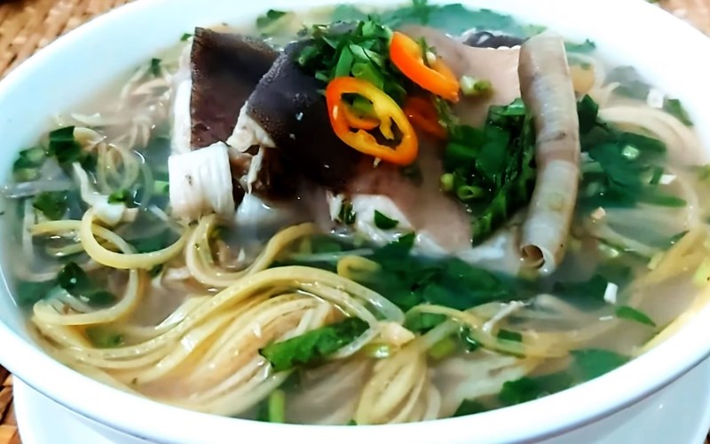 Canh chua cá basa