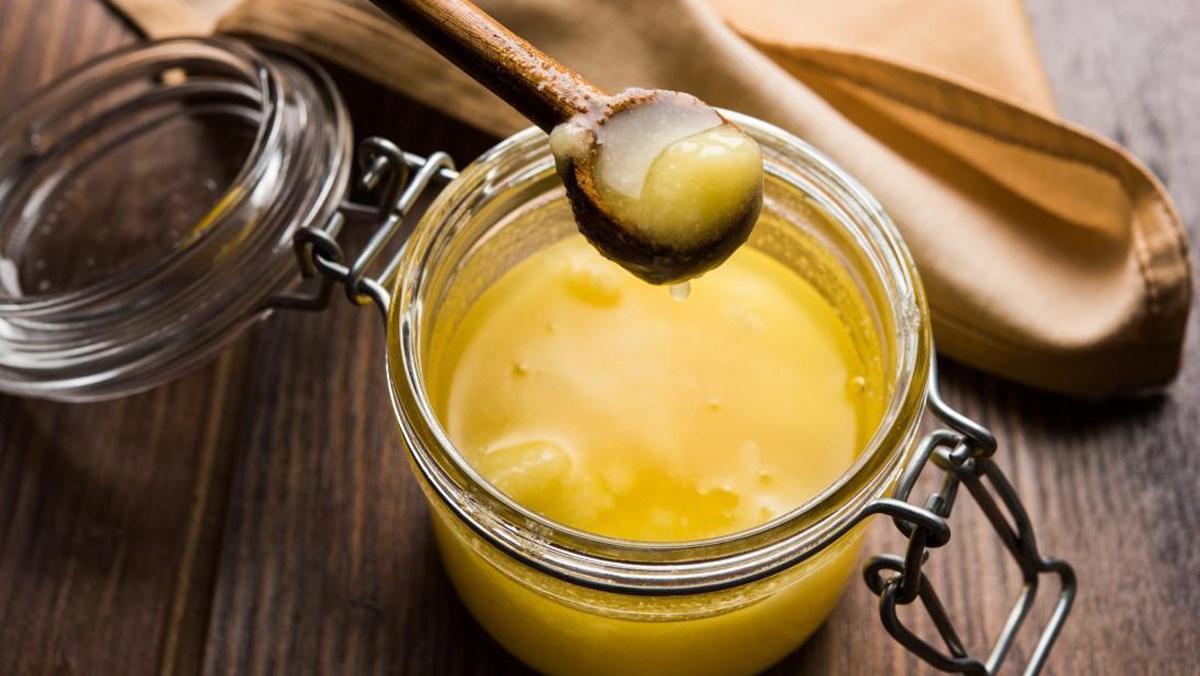 Ghee là gì? Thành phần dinh dưỡng, ưu điểm và lưu ý khi dùng