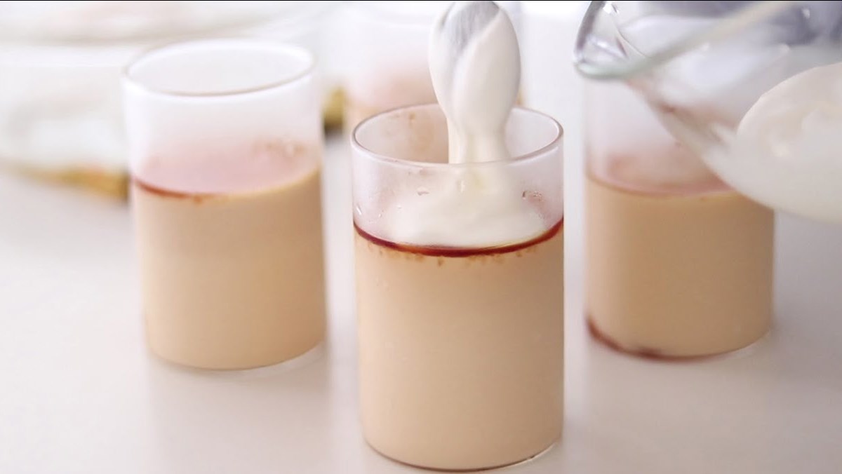 Cách làm pudding sữa caramel đơn giản như thế nào?
